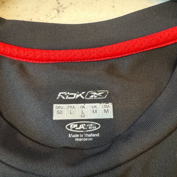 REEBOK | Mens Medium Athletic Shirt Black and Red - Picture 7 of 8